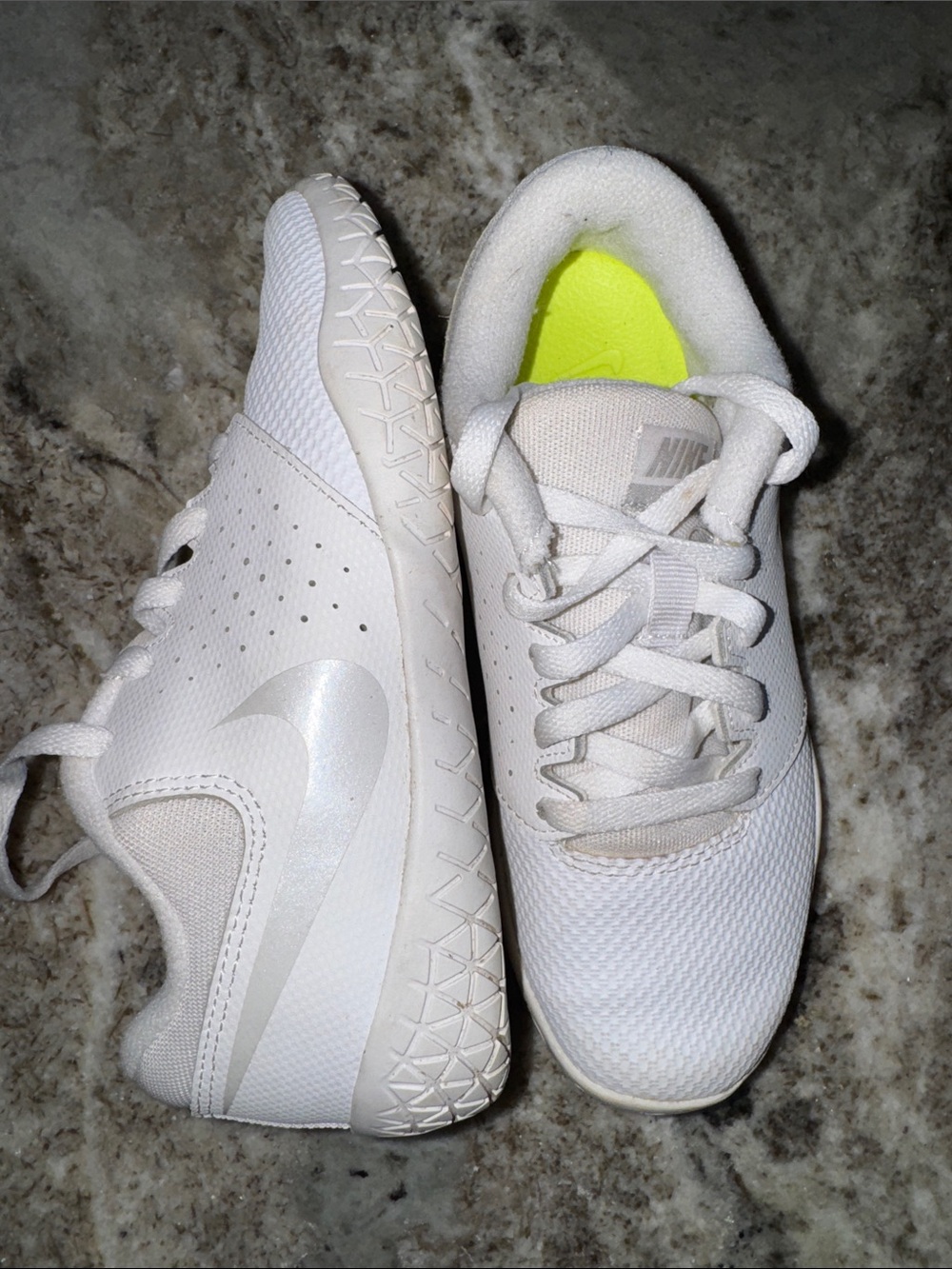 Nike Cheer Sideline IV 12